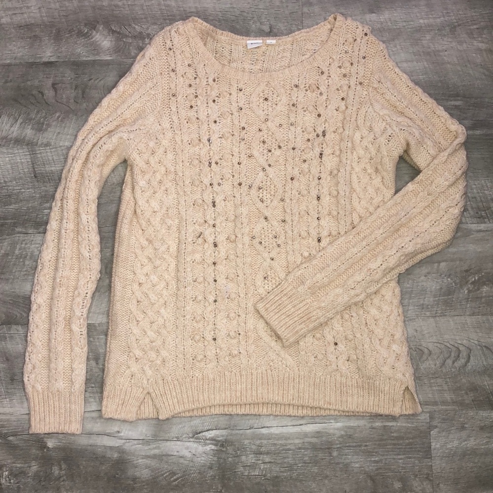 Gap sweater